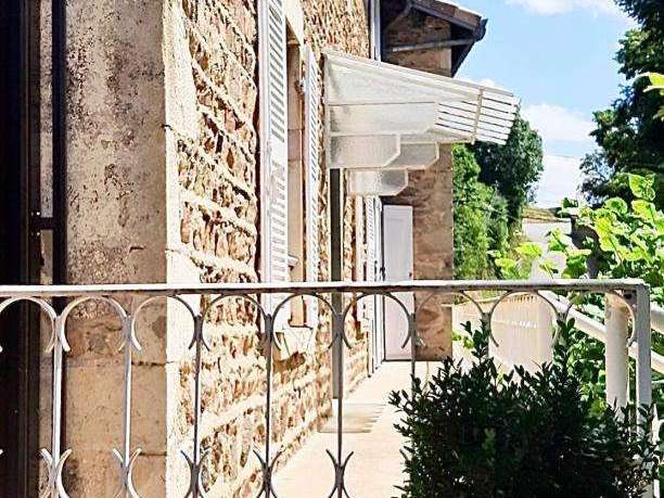 Maison Beaujeu - 7 chambres