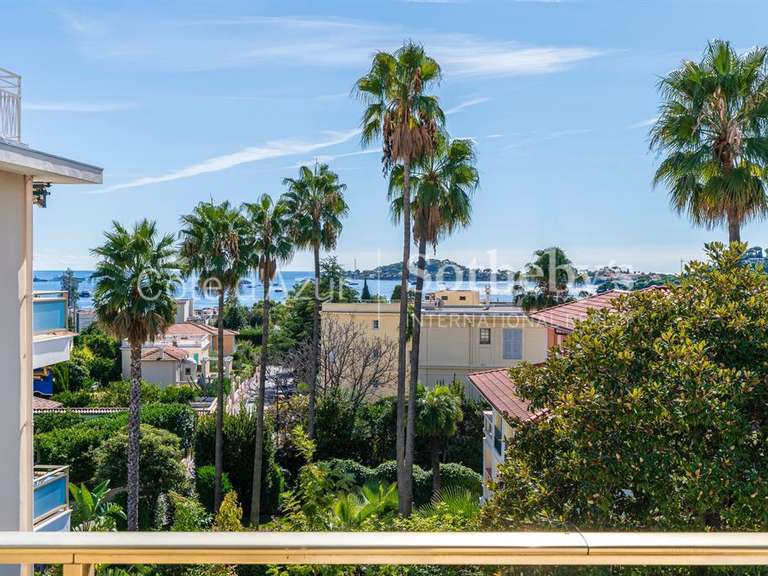 Apartment with Sea view Beaulieu-sur-Mer - 3 bedrooms - 87m²