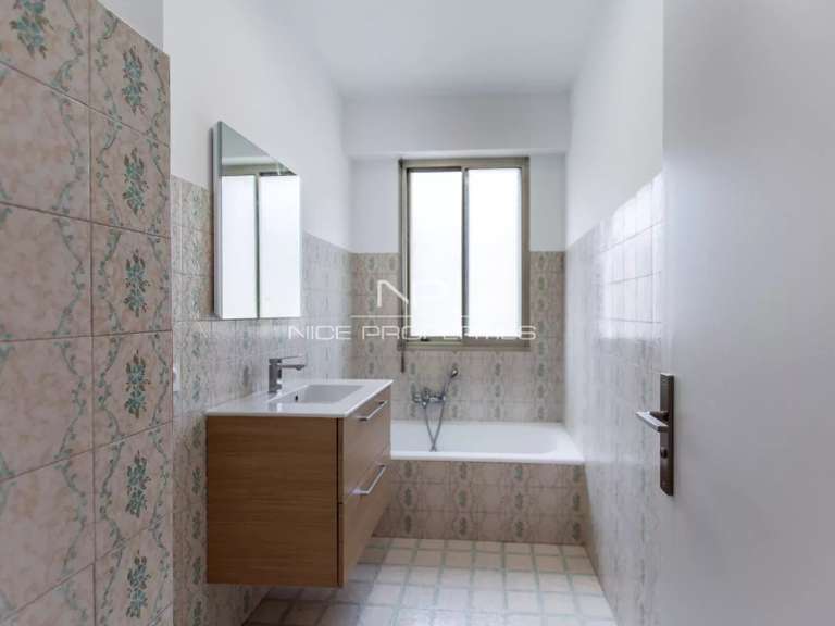 Apartment Beaulieu-sur-Mer - 1 bedroom - 68m²