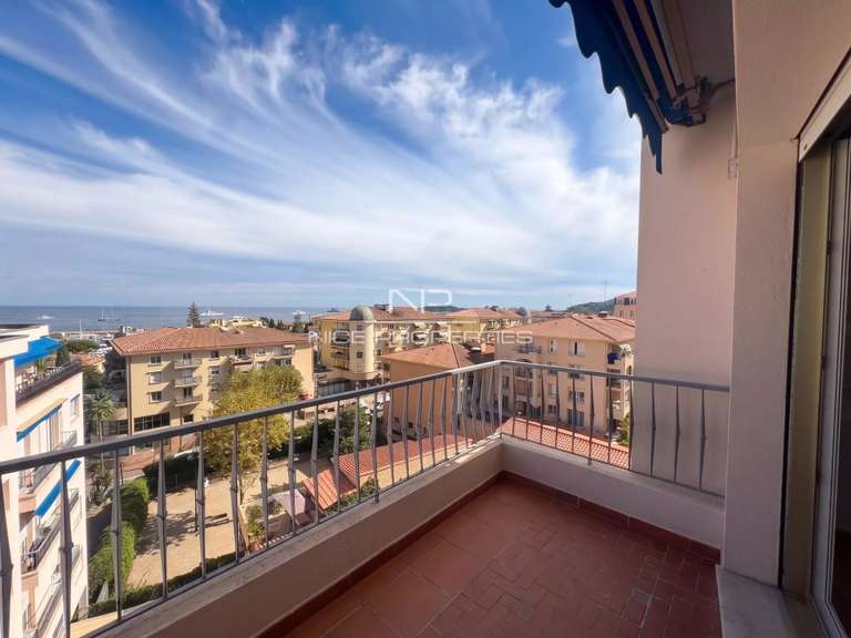 Appartement avec Vue sur mer Beaulieu-sur-Mer - 2 chambres - 100m²