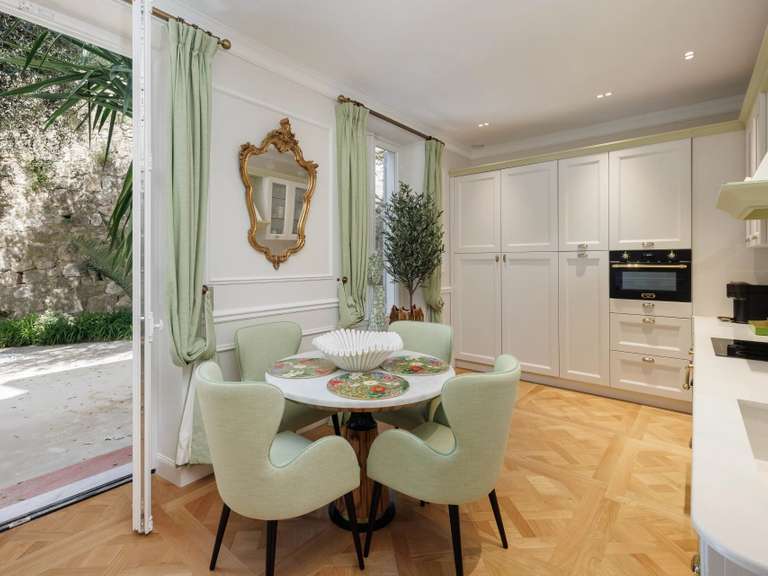 Villa Beaulieu-sur-Mer - 7 bedrooms - 430m²