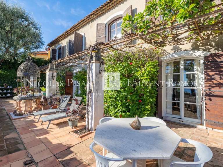 Villa Beaulieu-sur-Mer - 7 bedrooms - 280m²