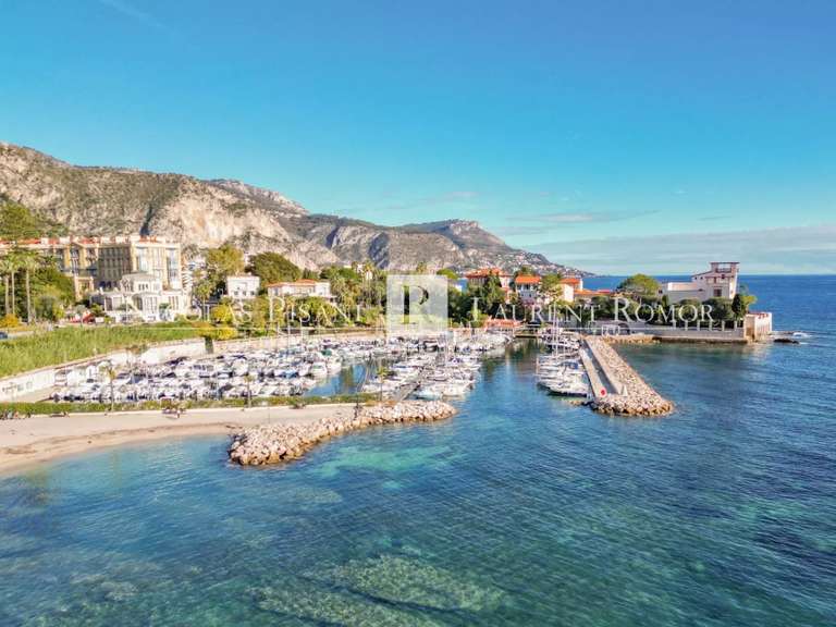 Villa Beaulieu-sur-Mer - 7 bedrooms - 280m²