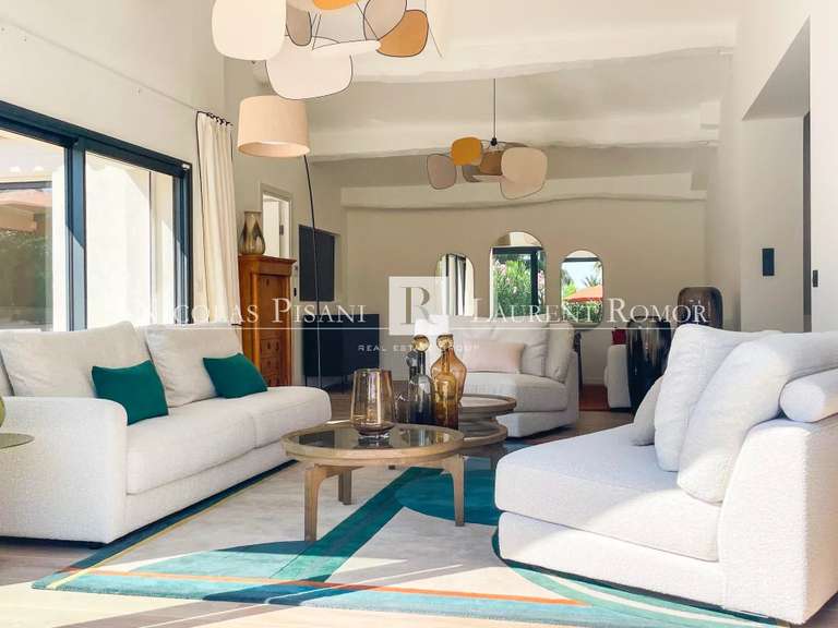 Villa Beaulieu-sur-Mer - 4 chambres - 220m²