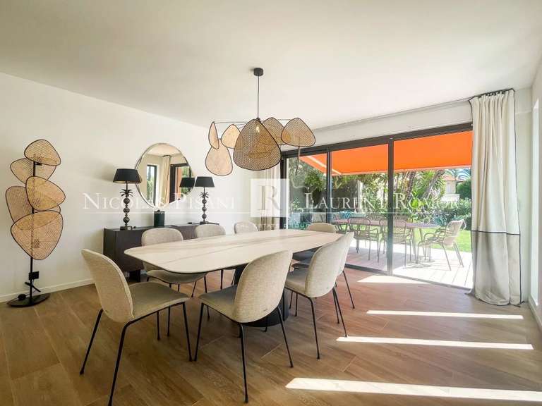 Villa Beaulieu-sur-Mer - 4 chambres - 220m²