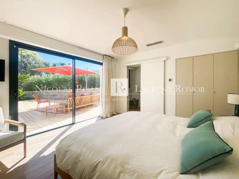 Villa Beaulieu-sur-Mer - 4 chambres - 220m²