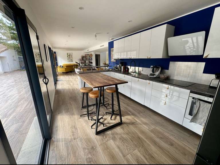 House Beaumes-de-Venise - 166m²