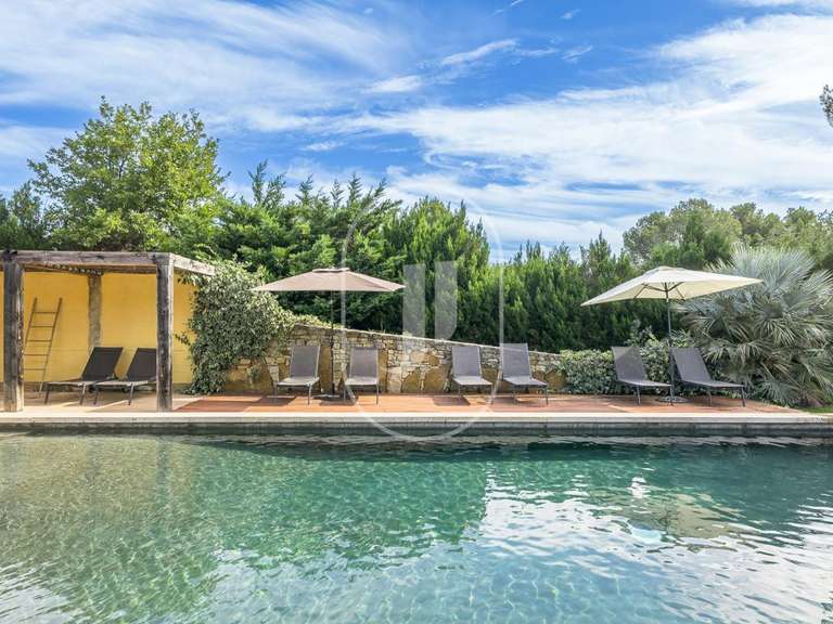 Maison Beaumes-de-Venise - 11 chambres - 534m²