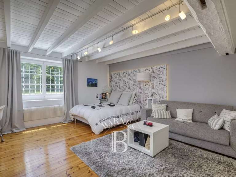 Maison Beaumont - 4 chambres - 460m²