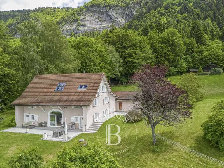 Maison Beaumont - 4 chambres - 460m²