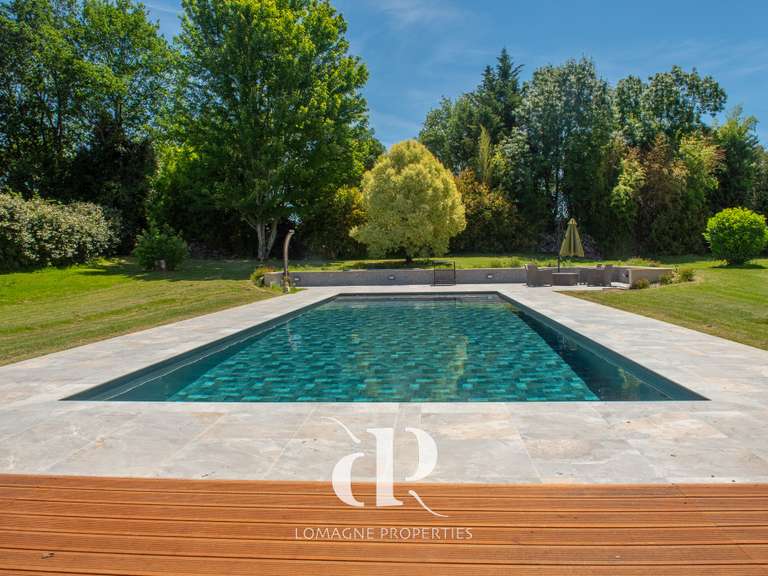 Maison Beaumont-de-Lomagne - 5 chambres - 284m²