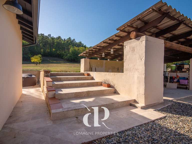 Maison Beaumont-de-Lomagne - 10 chambres - 500m²