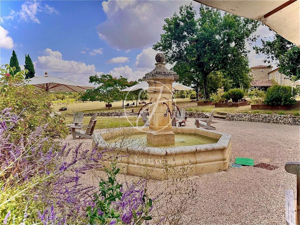 Property Beaumont-de-Lomagne