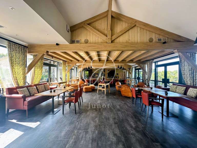 Propriété Beaumont-de-Lomagne - 11 chambres - 1000m²