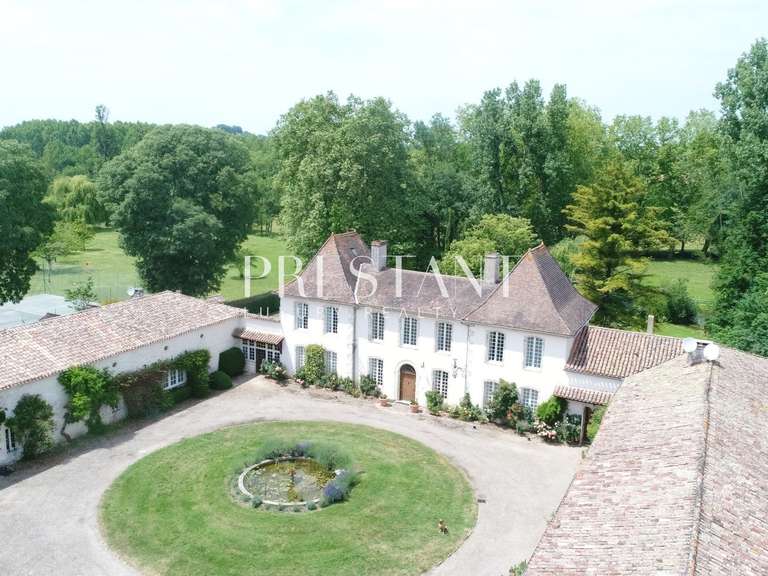 Manoir Beaumont-du-Périgord - 10 chambres - 810m²