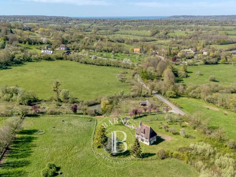 Maison Beaumont-en-Auge - 4 chambres - 250m²