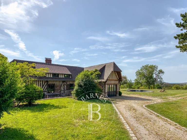 Maison Beaumont-en-Auge - 3 chambres - 230m²