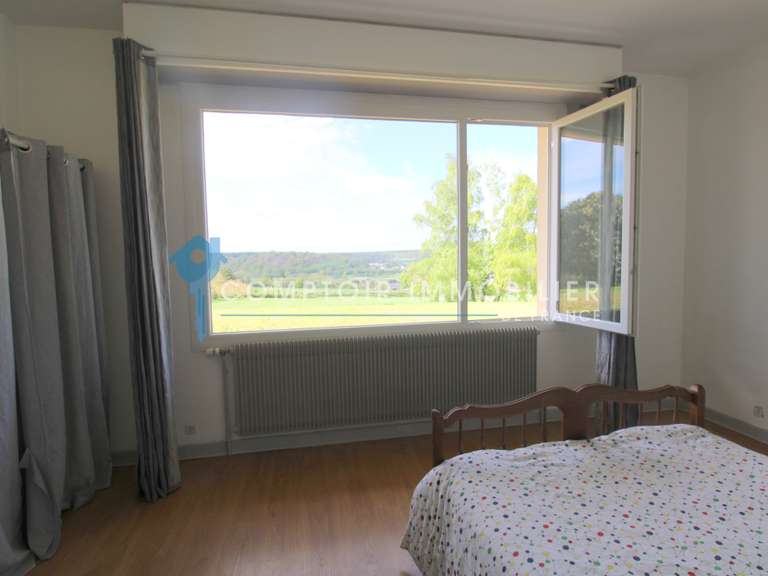 Maison Beaumont-le-Roger - 7 chambres - 317m²