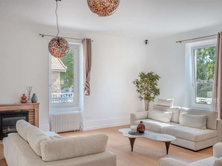 Appartement Beaune - 5 chambres - 244m²