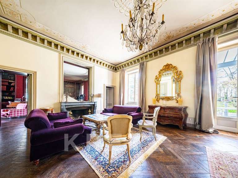 Château Beaune - 15 chambres - 1338m²