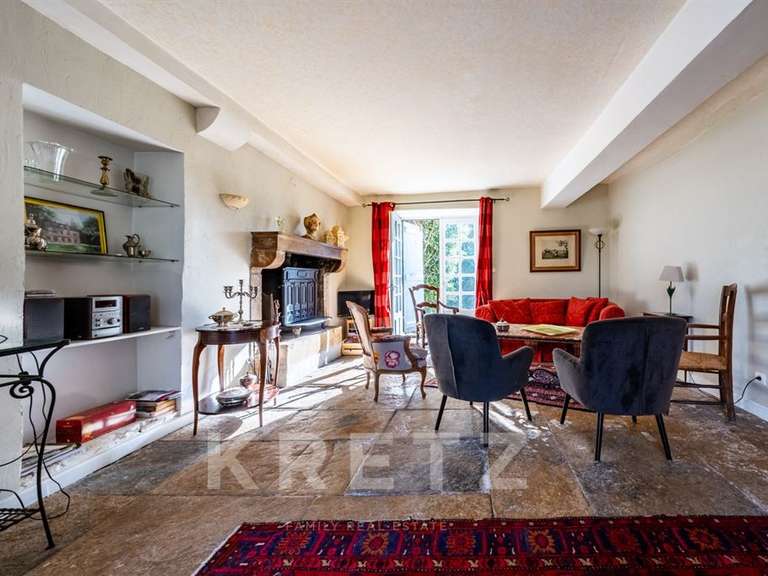 Château Beaune - 15 chambres - 1338m²