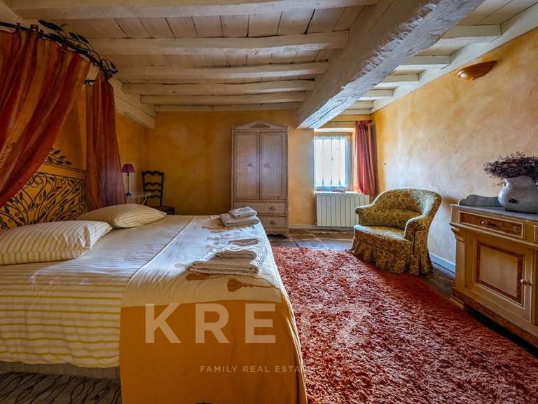 Château Beaune - 15 chambres - 1338m²