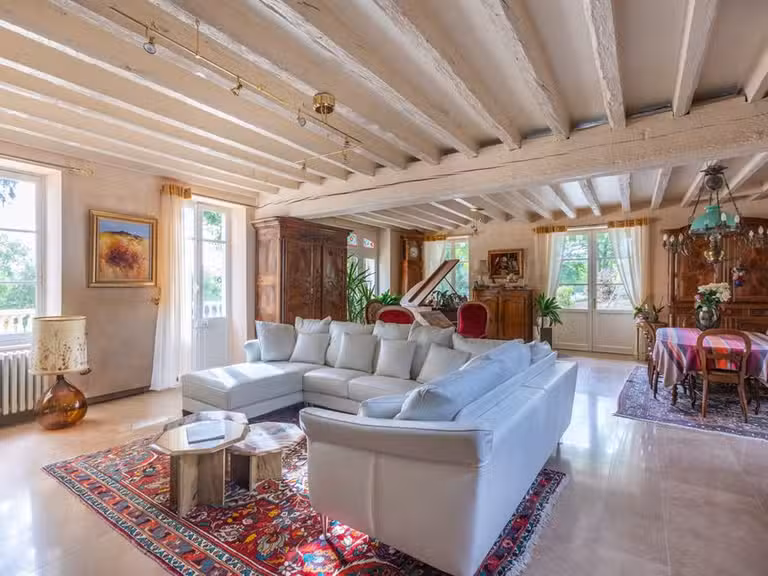 Maison Beaune - 11 chambres - 500m²