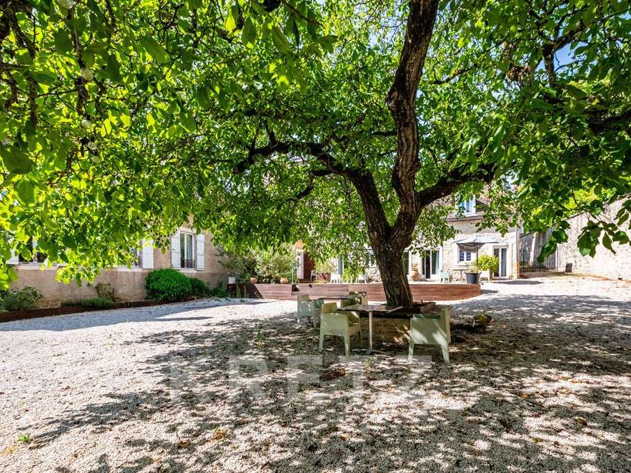 Property Beaune