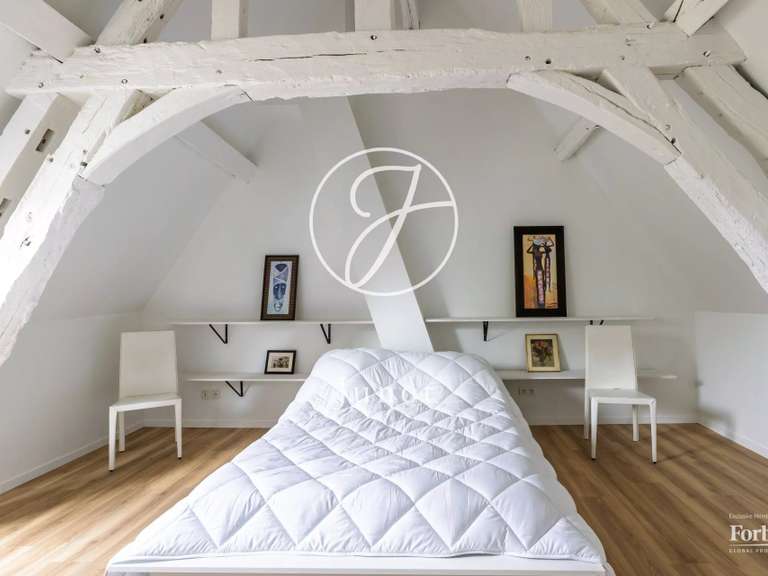 Propriété Beaune-la-Rolande - 6 chambres - 400m²