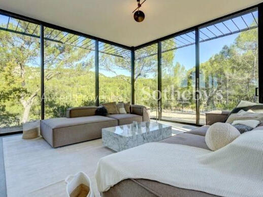 House Beaurecueil - 5 bedrooms - 300m²