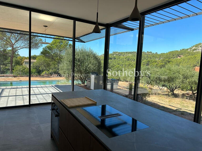 House Beaurecueil - 5 bedrooms - 300m²