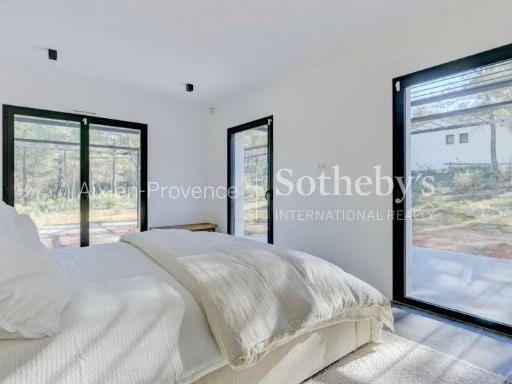 House Beaurecueil - 5 bedrooms - 300m²