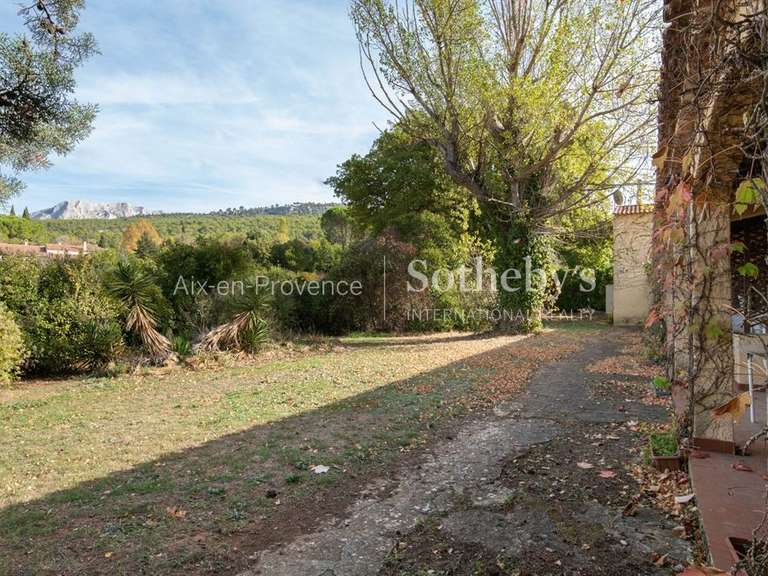 House Beaurecueil - 16 bedrooms - 1300m²