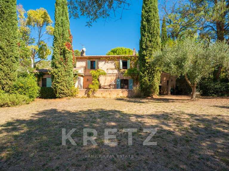 Maison Beaurecueil - 5 chambres - 203m²