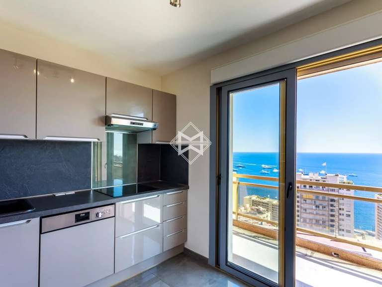 Apartment with Sea view Beausoleil - 4 bedrooms - 116m²