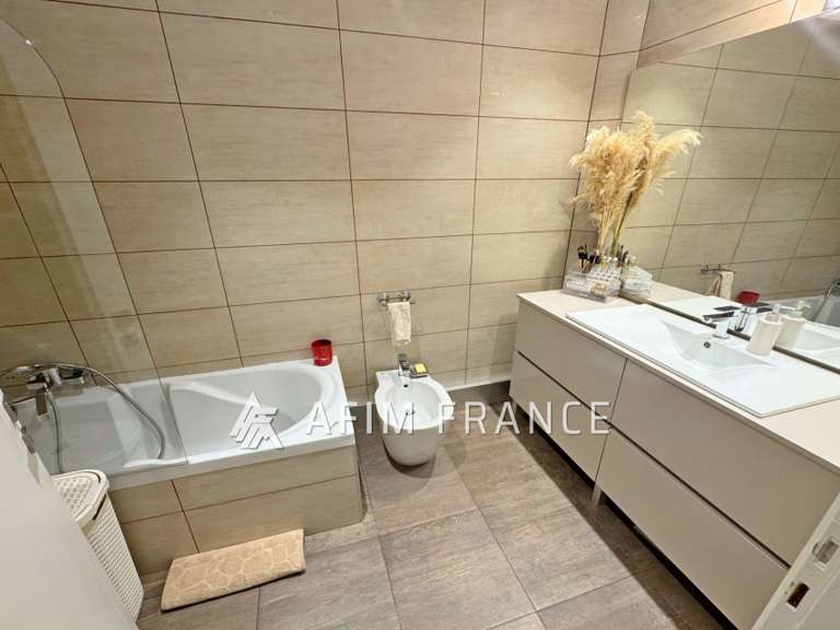 Apartment Beausoleil - 2 bedrooms - 73m²