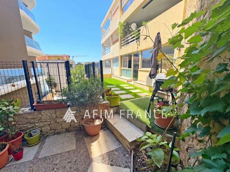 Apartment Beausoleil - 2 bedrooms - 73m²