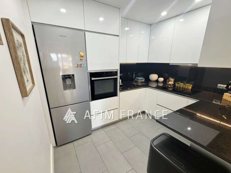 Apartment Beausoleil - 2 bedrooms - 73m²