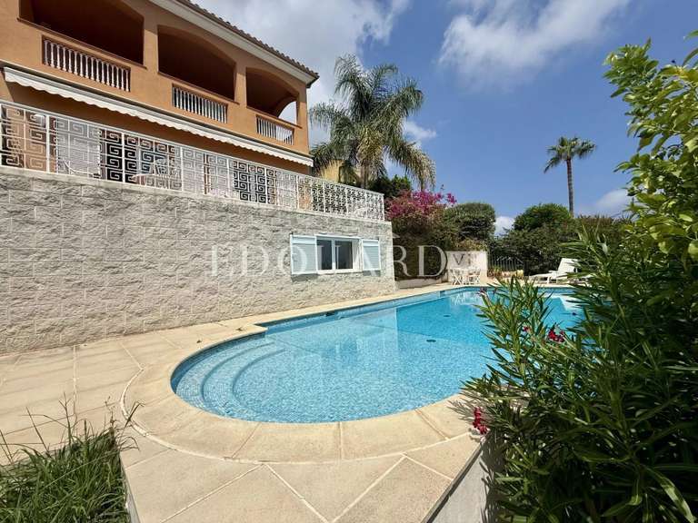 Maison Beausoleil - 3 chambres - 165m²