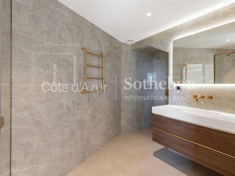 Maison Beausoleil - 5 chambres - 256m²