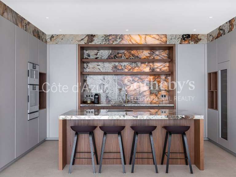 Maison Beausoleil - 5 chambres - 256m²