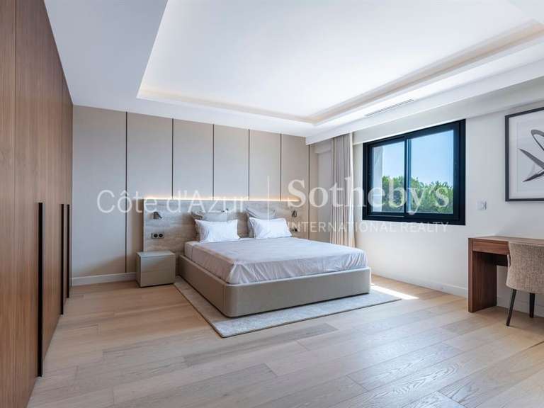 Maison Beausoleil - 5 chambres - 256m²