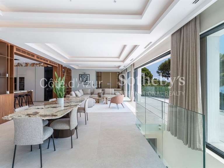 Maison Beausoleil - 5 chambres - 256m²