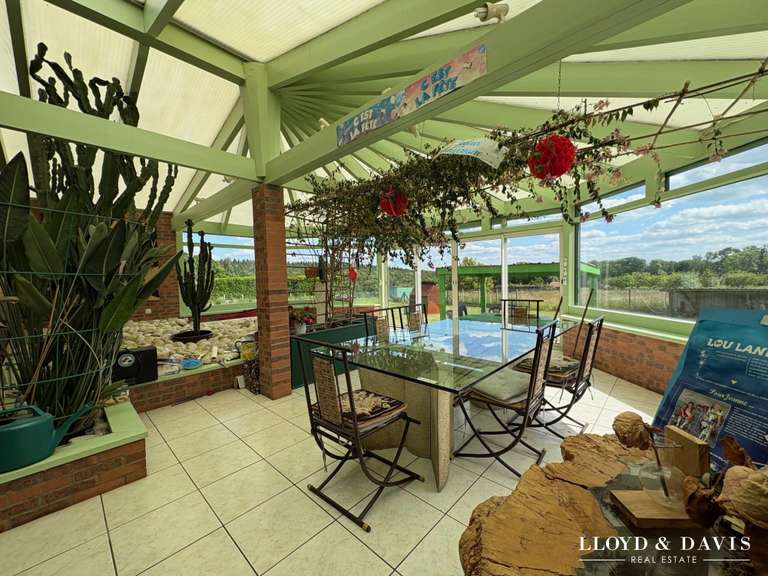 House Beauvais - 6 bedrooms - 374m²