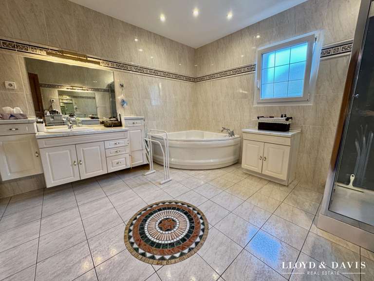 Maison Beauvallon - 4 chambres - 186m²