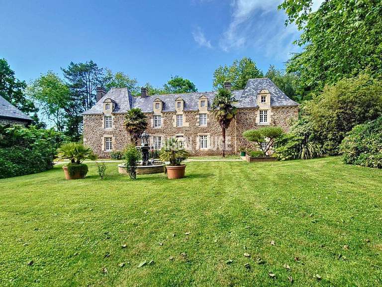 Manor Bécherel - 7 bedrooms