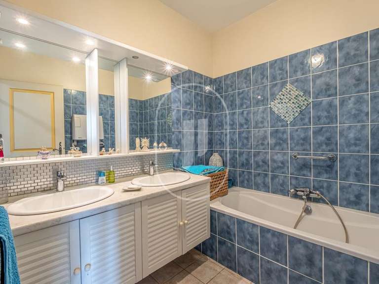 Maison Bédoin - 3 chambres - 107m²