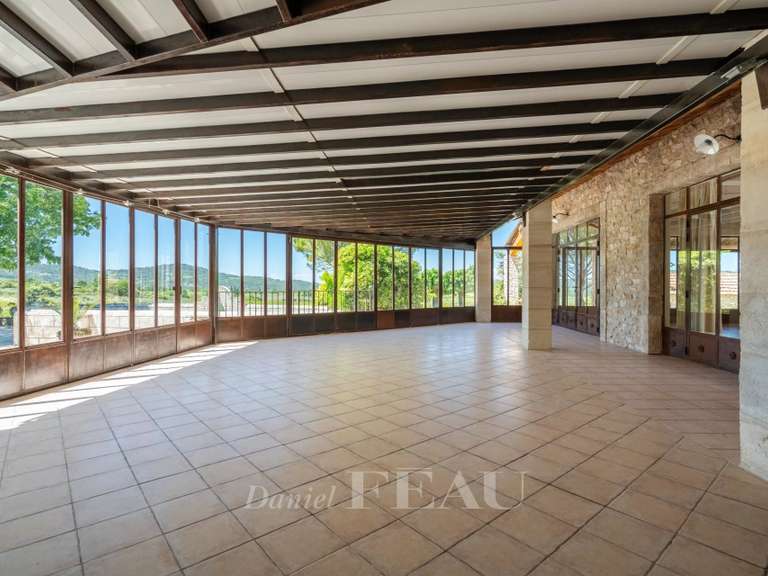 Maison Bédoin - 6 chambres - 850m²
