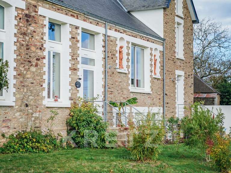 House Béganne - 8 bedrooms - 408m²