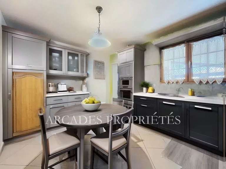 Maison Bègles - 4 chambres - 168m²